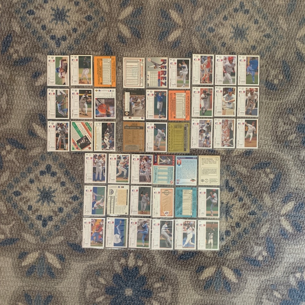 Trading Cards - Picture 2 of 2